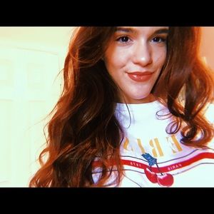 Meet your Posher, Niki